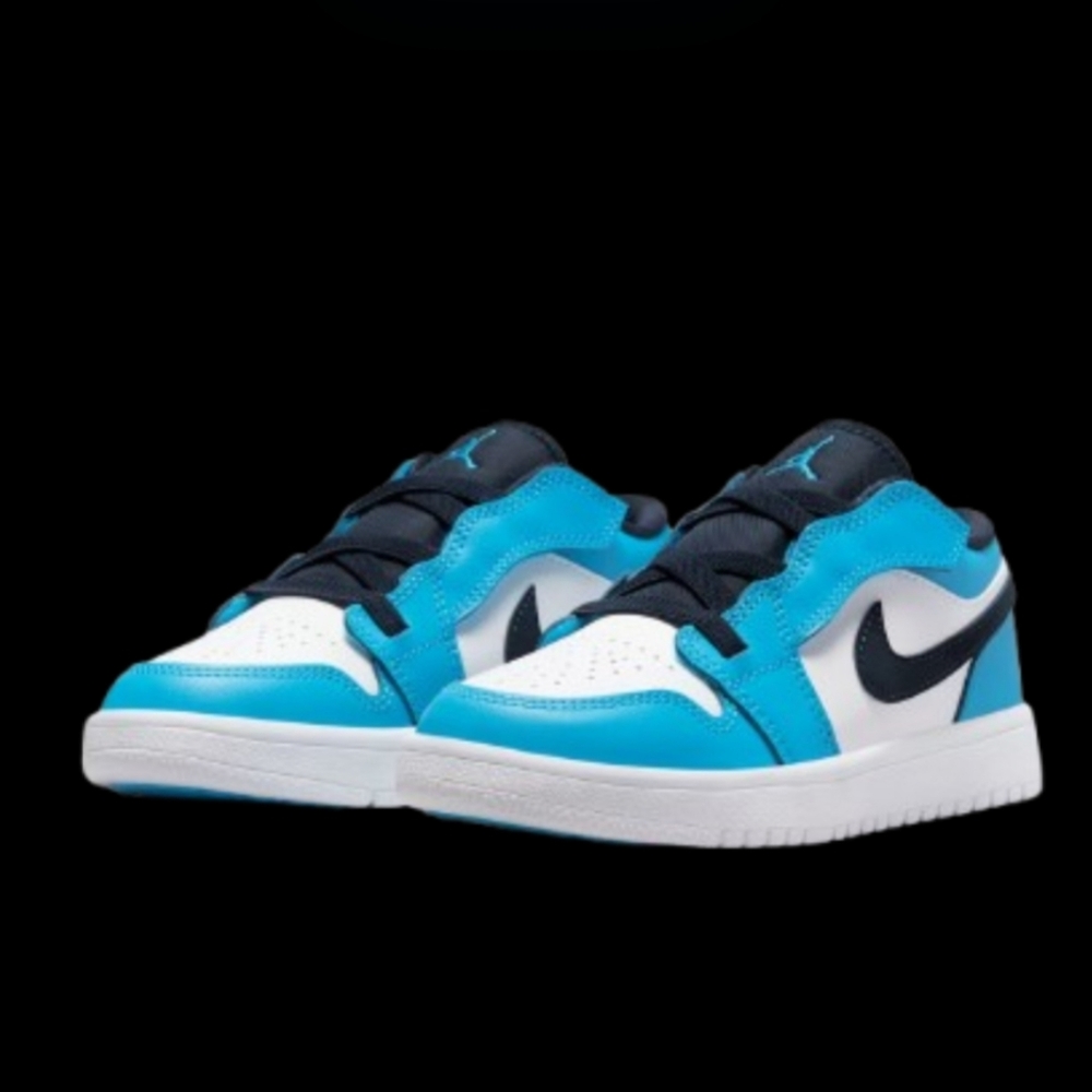 Nike Air Jordan 1 Low Alt Kids Size 1.5Y White Powder Blue Obsidian